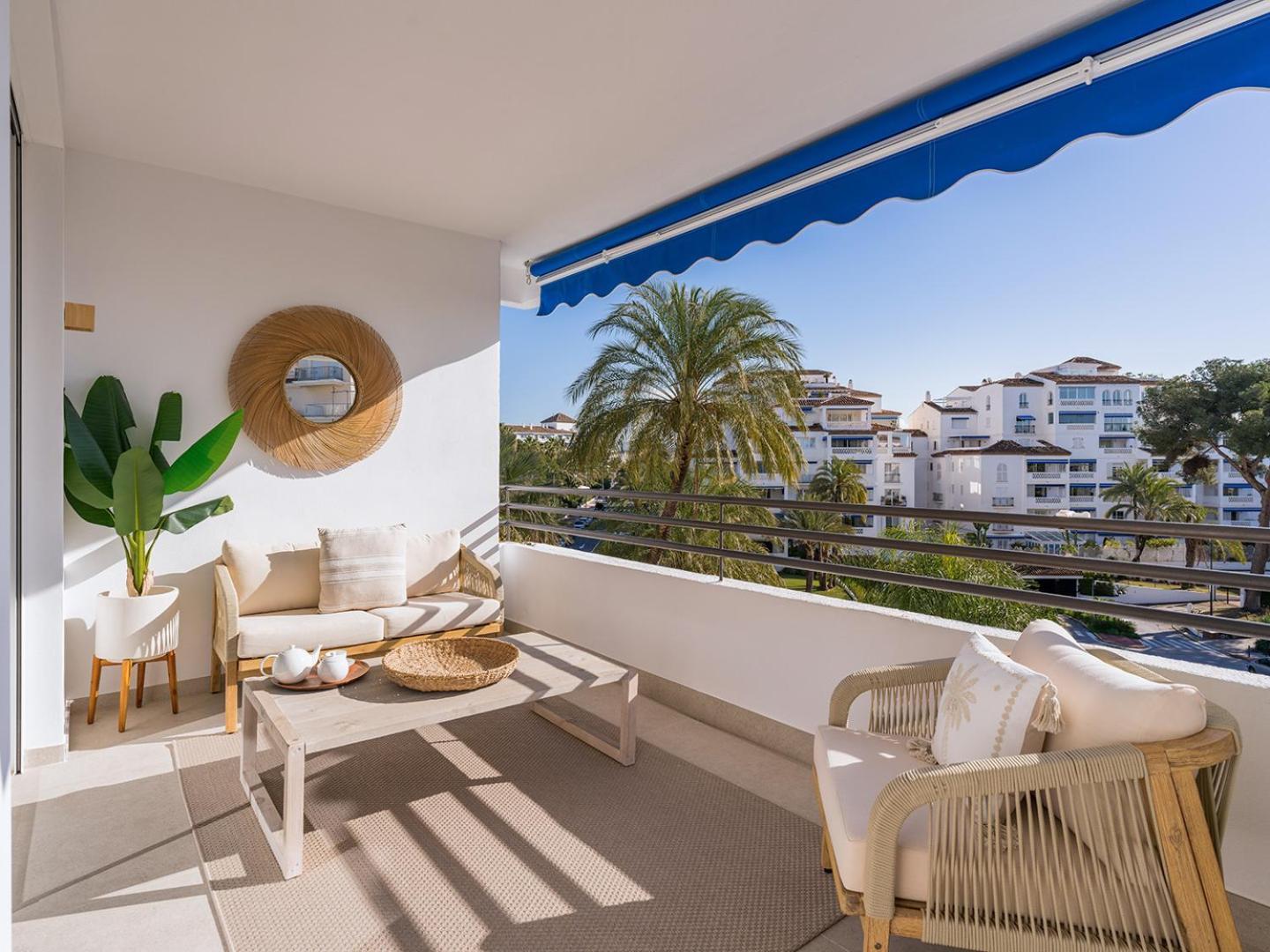 Two Bedroom - Sea View Marbella