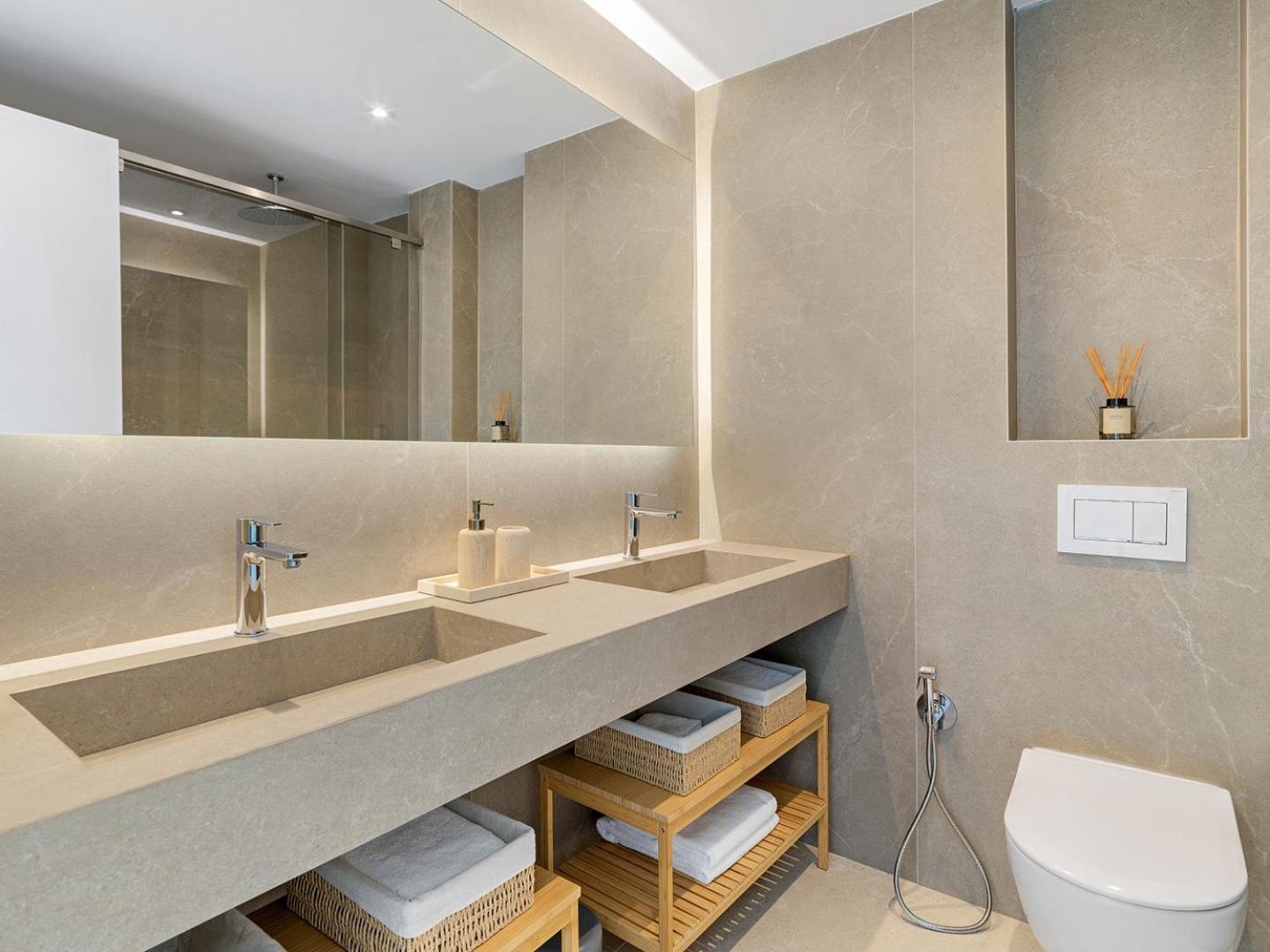 Two Bedroom - Sea View Apartment